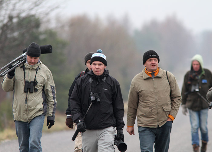 Tühjad pihud
Puise, november 2011

Ots, Rix, Tom, Pets ja Jände

UP
Keywords: birders